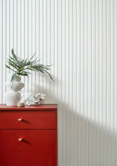 Pannelli decorativi 3D a lamelle doghe bianche pitturabili, boiserie per rivestimento pareti da interno| DOGHE MEDIE | Lunghezza 2,7 metri o 2 metri | Pannelli acustici componibili in duropolimero